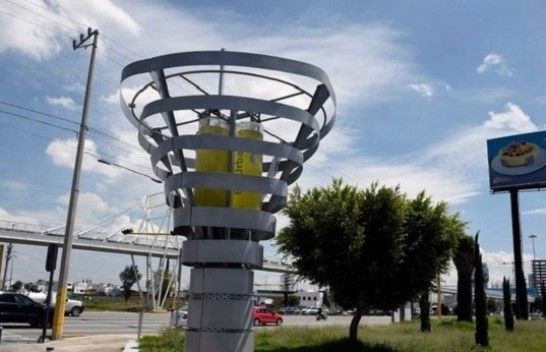 Meksika lufton ndotjen e ajrit me pemë artificiale