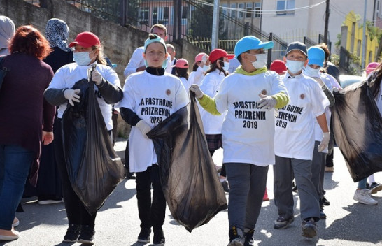 Nis 'Dita e Pastrimit të Botës', mbi 10 milionë vullnetarë i bashkohen aksionit për pastrim