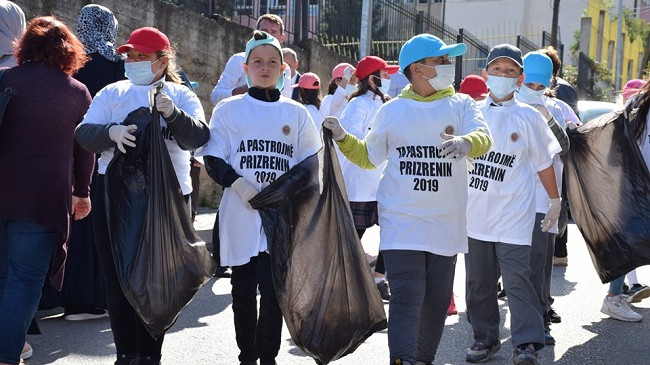 Nis 'Dita e Pastrimit të Botës', mbi 10 milionë vullnetarë i bashkohen aksionit për pastrim
