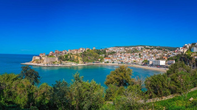 Njihuni me parashikimin e motit për sot dhe fundjavë në Ulqin