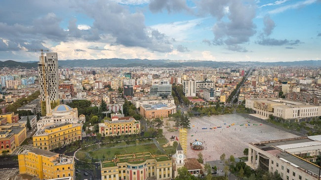 Fundjava me shi në Shqipëri