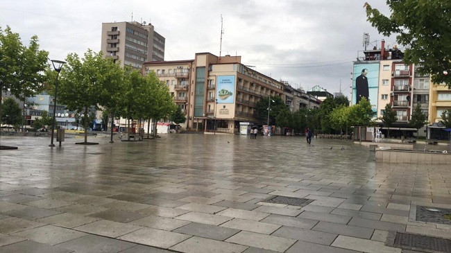 Moti në Kosovë me shi dhe erëra