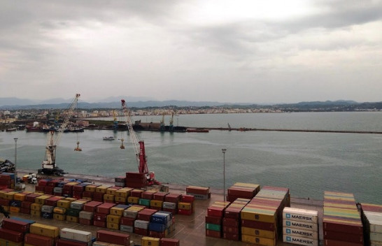 Moti i ligë, vonesa në lundrimet nga brigjet italiane në drejtim të Portit të Durrësit dhe anasjelltas