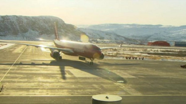 Aeroporti i Grenlandës bëhet viktima e fundit e ndryshimit të klimës