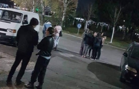Pas tërmetit të fuqishëm që goditi Shqipërinë, qytetarët e Kosovës dolën në rrugë