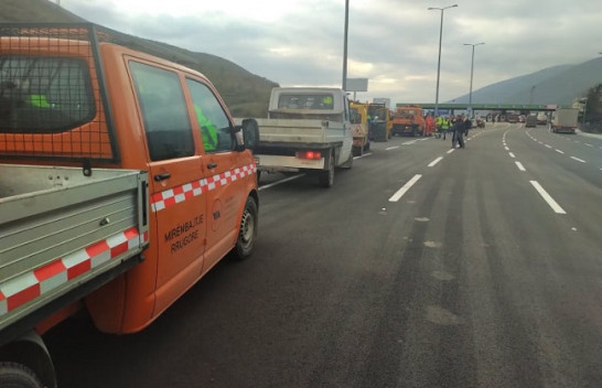 Kompanitë e mirëmbajtjes së rrugëve të Kosovës arrijnë në Shqipëri