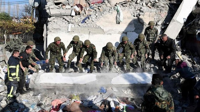 Një djalë nga Kosova nxirret i vdekur nga rrënojat në Durrës
