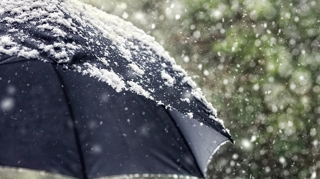Bien temperaturat në Kosovë, nesër me shi, nga e marta reshje bore
