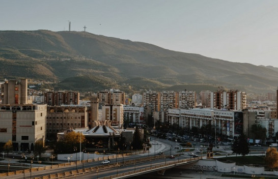 Ky është parashikimi i sinoptikëve për sot dhe nesër në Maqedoni