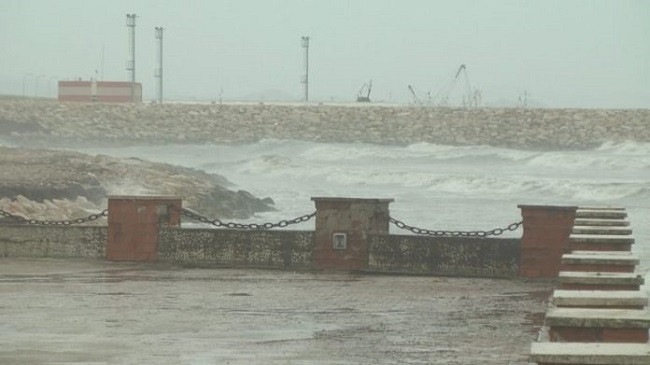 Moti i ligë: Pezullohen lundrimet nga Bari drejt Durrësit dhe anasjelltas