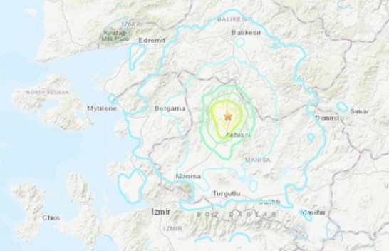 Një tërmet i fuqishëm me magnitudë 5.4 ballësh goditi Turqinë perëndimore