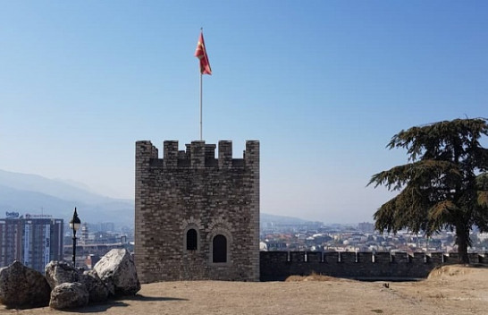 Moti në Maqedoni i kthjellët dhe me diell