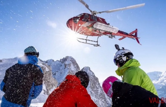 Një aventurë e pazakontë ofrohet me helikopter mbi majat e Alpeve Shqiptare [Video]