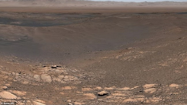 Roboti i NASA-s sjellë pamje mahnitëse të planetit Mars