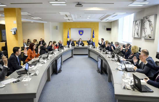 Qeveria e Kosovës formon Komisionin për parandalimin e koronavirusit