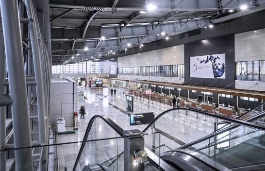 Ndërpriten të gjitha fluturimet në ardhje me udhëtarë në aeroportin ‘Adem Jashari’