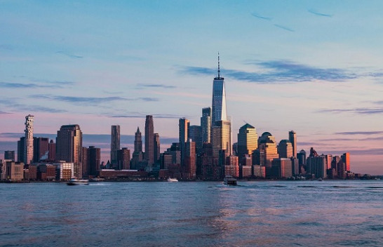 Koronavirusi/ Bie dukshëm niveli i ndotjes së ajrit në New York