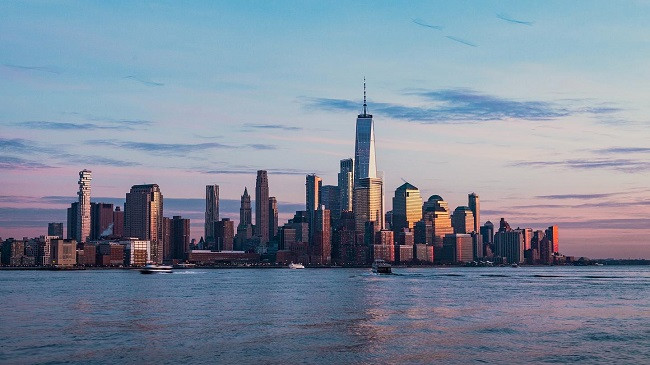Koronavirusi/ Bie dukshëm niveli i ndotjes së ajrit në New York