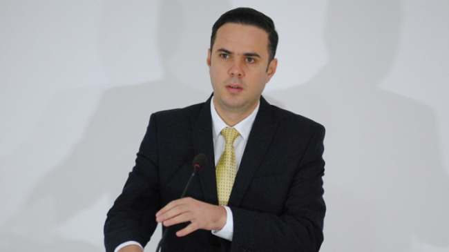Abdixhiku publikon grafikonin e shpresës: Kosova me numrin më të vogël me koronavirus në rajon