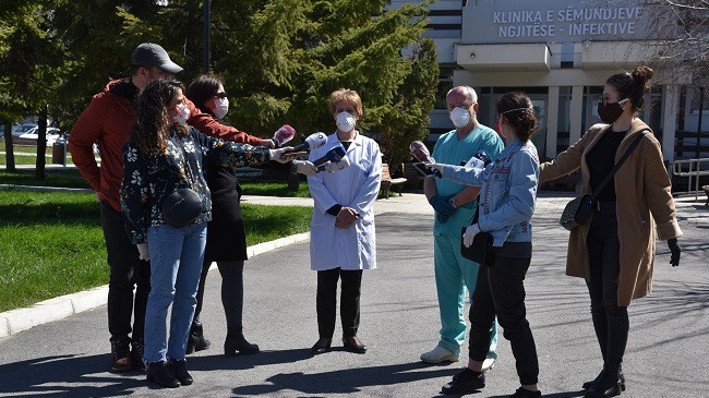Lajm i mirë/ Shërohet pacienti 77 vjeçar, i cili ishte rasti i parë në Kosovë, i diagnostikuar me COVID-19