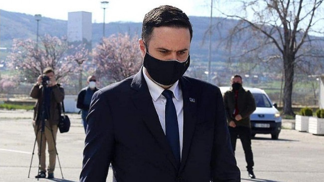 Ministri Abdixhiku jep një lajm të mirë: Cilësia e ajrit është përmirësuar dukshëm, NO2 ka rënë për 50 për qind