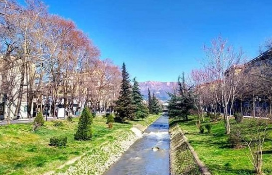 Shqipëri, fundjava me diell dhe temperatura deri në 22 °C