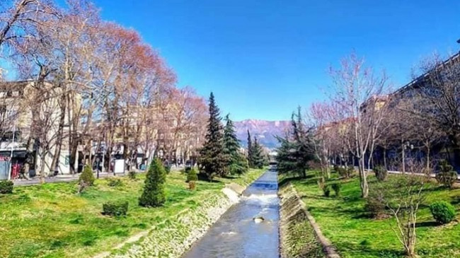 Shqipëri, fundjava me diell dhe temperatura deri në 22 °C