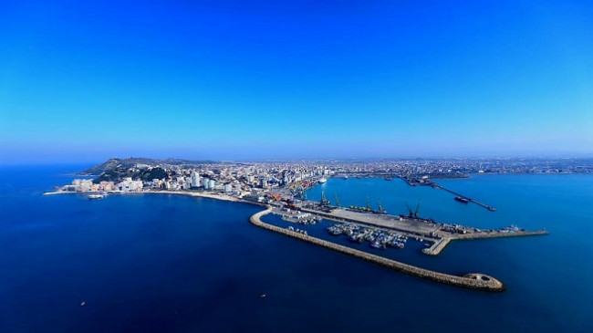 Fundjava me mot tipik pranveror në Shqipëri, temperaturat në rritje graduale deri në 20 °C