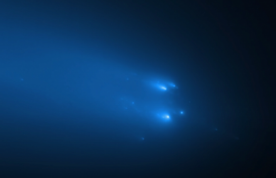 Teleskopi Hubble kap imazhe të rralla se si shpërthen një kometë