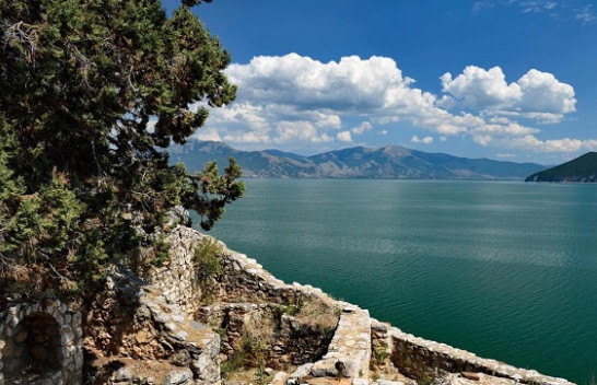 Mot me diell dhe shumë i nxehtë, me temperatura deri në 34 °C në Maqedoni