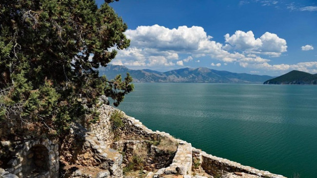 Mot me diell dhe shumë i nxehtë, me temperatura deri në 34 °C në Maqedoni