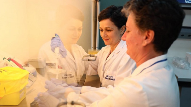 14 raste të reja me koronavirus dhe 13 të shëruar në 24 orët e fundit në Shqipëri