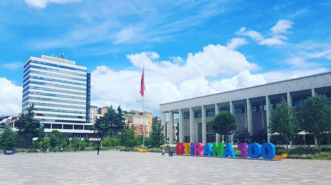 Kapriçot e motit/ Ja çfarë parashikojnë sinoptikanët për këtë fundjavë në Shqipëri