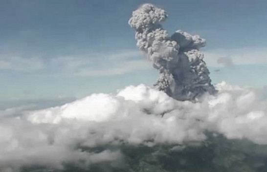 Shpërthen vullkani Merapi në Indonezi