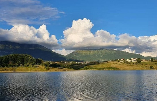 Ky është parashikimi i motit për javën e parë të verës në Shqipëri