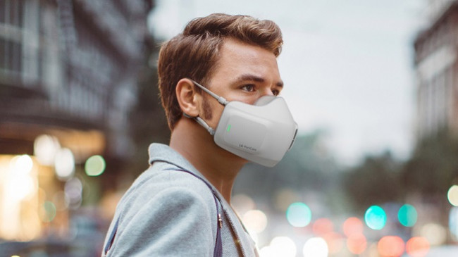 LG prodhon maskën elektrike me bateri dhe pastron ajrin