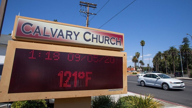 Kalifornia prek rekordin e të nxehtit, termometri regjistron 49.4 gradë Celsius