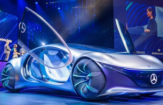 Mercedes-Benz shfaq pamjet e makinës së saj futuriste pa timon