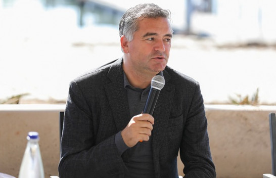 Klosi: Shqipëria s’është vend i ndotur, por është keqmenaxhuar sistemi i mbetjeve urbane