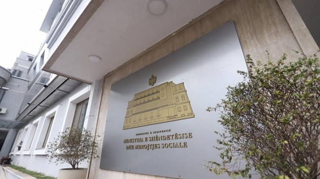 Rekord të infektuarish, konfirmohen 306 raste të reja me COVID-19 në Shqipëri