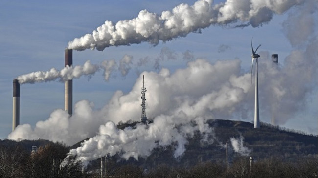 Kriza klimatike: CO2 shënon rekord të ri pavarësisht bllokimeve të COVID-19