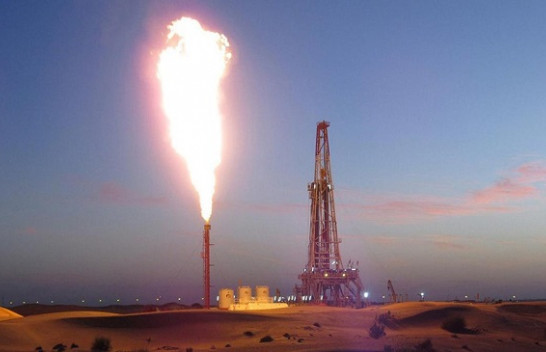 Emiratet e Bashkuara Arabe zbulojnë 22 miliardë fuçi rezerva të naftës