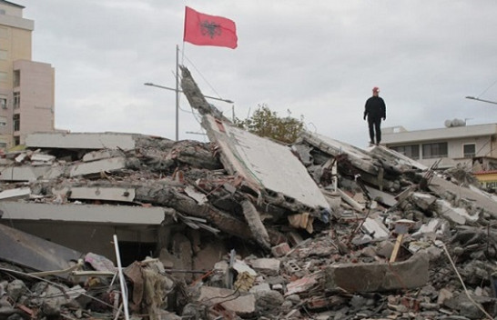 Një vit nga tërmeti i 26 nëntorit ku humbën jetën 51 persona