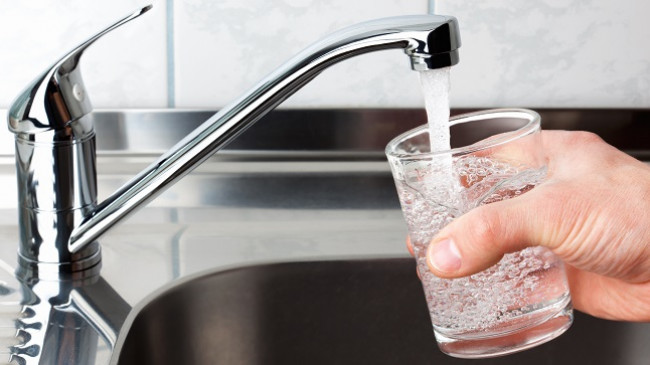 Ujësjellësi ‘Prishtina’: Uji i pijshëm është 100 për qind i sigurt për konsum