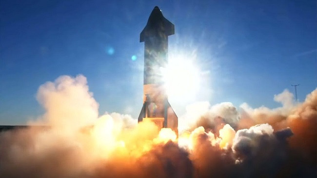 Starship në flakë: Raketa e Muskut shpërthen gjatë aterrimit [Foto+Video]