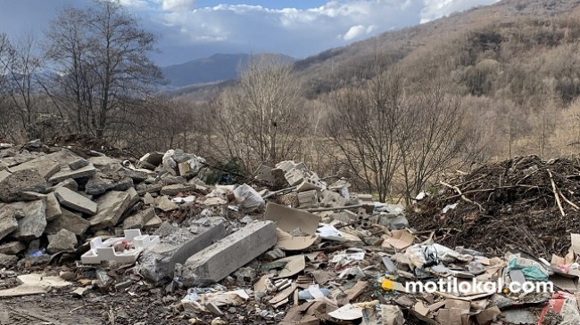 Rruga për Brezovicë në gjendje të mjerueshme [Foto]