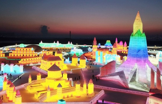 Harbin, qyteti prej akulli me pamje spektakolare