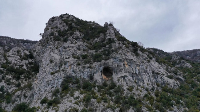 Shpella e Eremitëve Monument Natyre dhe Kulture