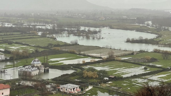 Tekat e natyrës dhe kontrasti në menaxhimin e tyre