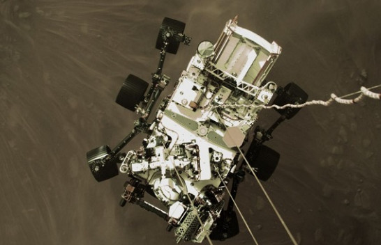 NASA publikon pamje të momentit të mbërritjes së roverit ‘Perseverance’ në planetin Mars